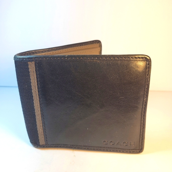 Mens Coach Wallet - Picture 2 of 5